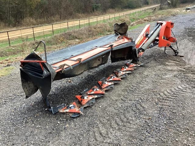 Image of Kubota DM2028 equipment image 2