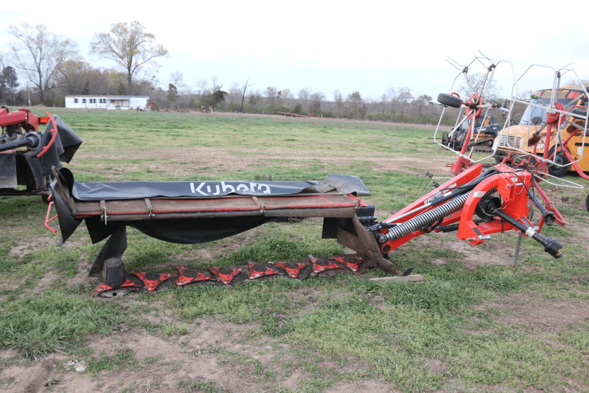 Kubota DM2028 Equipment Image0