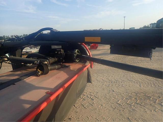 Image of Kubota DM5040 equipment image 3