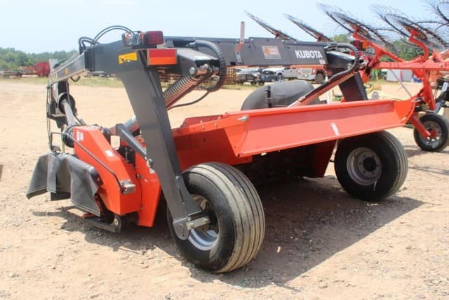 Image of Kubota DM8032T  equipment image 2