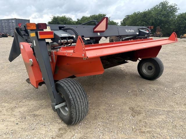 Image of Kubota DMC8540R equipment image 2
