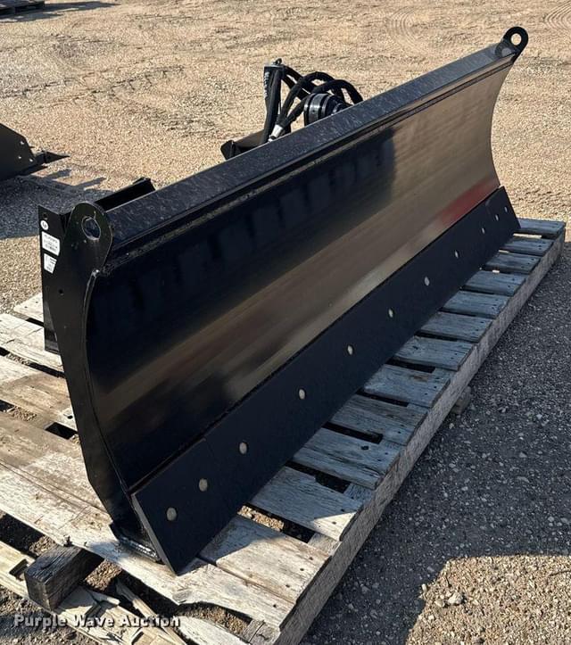 Image of Kubota DZ3084 equipment image 2