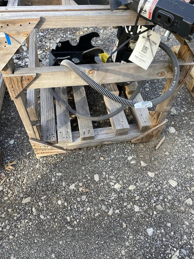 Image of Kubota EA35 equipment image 2