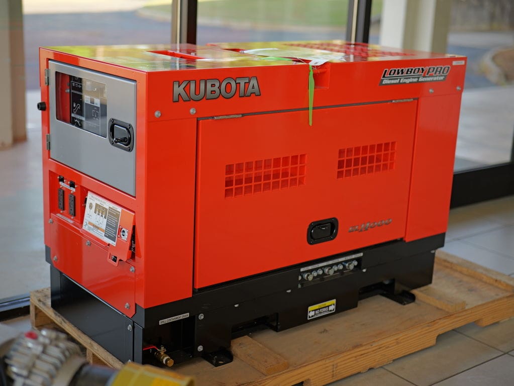 2025 Kubota Lowboy Pro GL14000 Equipment Image0