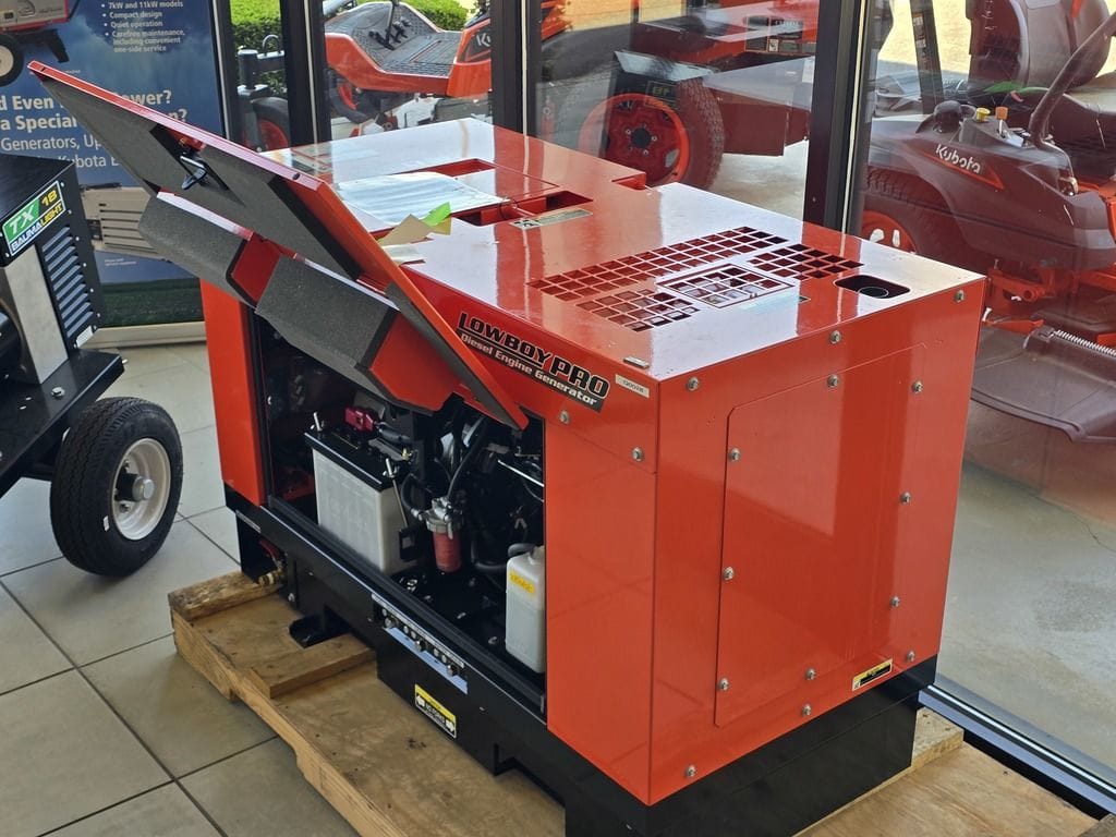 2025 Kubota Lowboy Pro GL14000 Equipment Image0