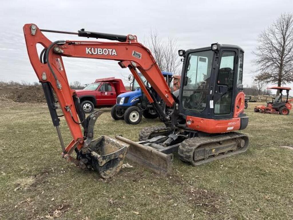 Image of Kubota KX040-4 Primary image