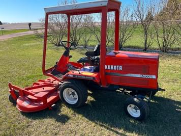 Main image Kubota F2000
