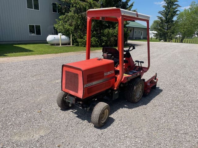 Image of Kubota F2000 equipment image 4