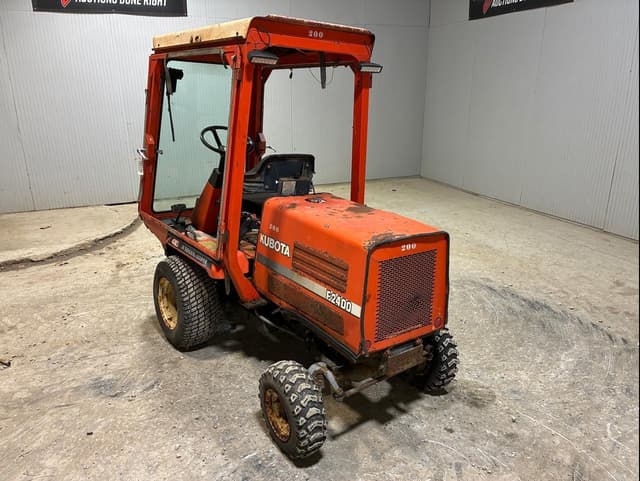 Image of Kubota F2400 equipment image 3