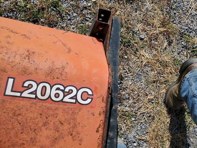 Image of Kubota F2560 equipment image 4