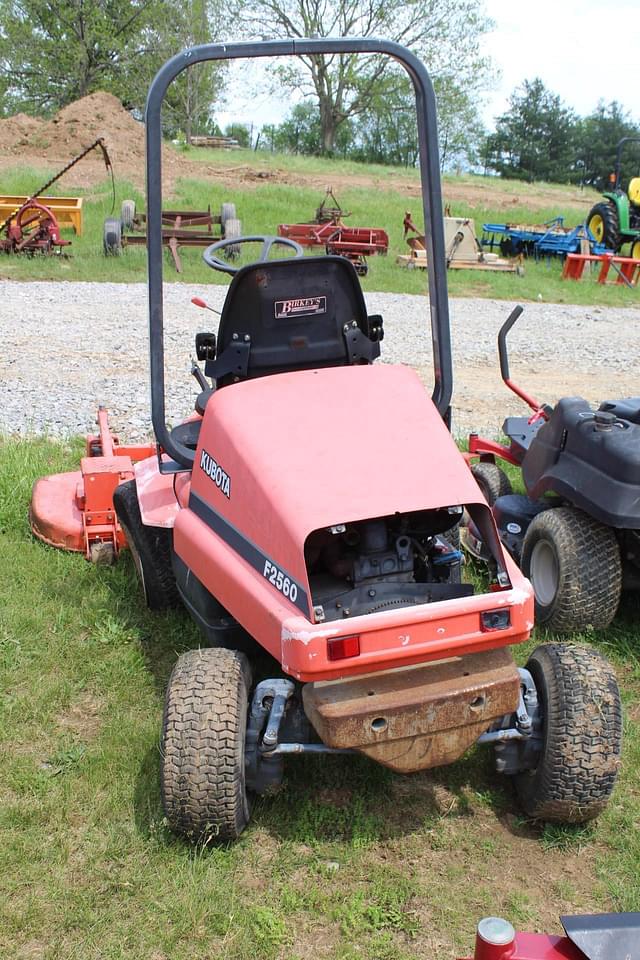 Image of Kubota F2560 equipment image 1