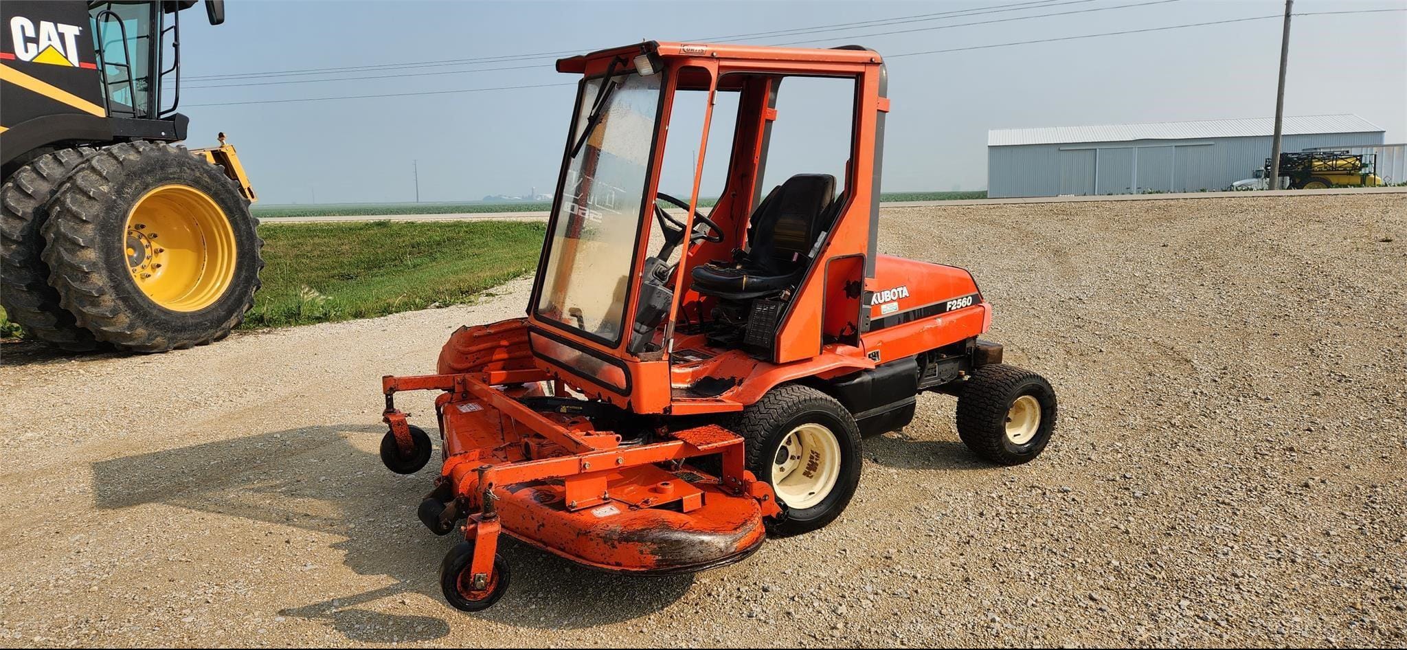 Main image Kubota F2560