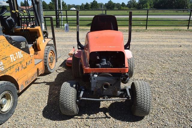 Image of Kubota F2560 equipment image 2