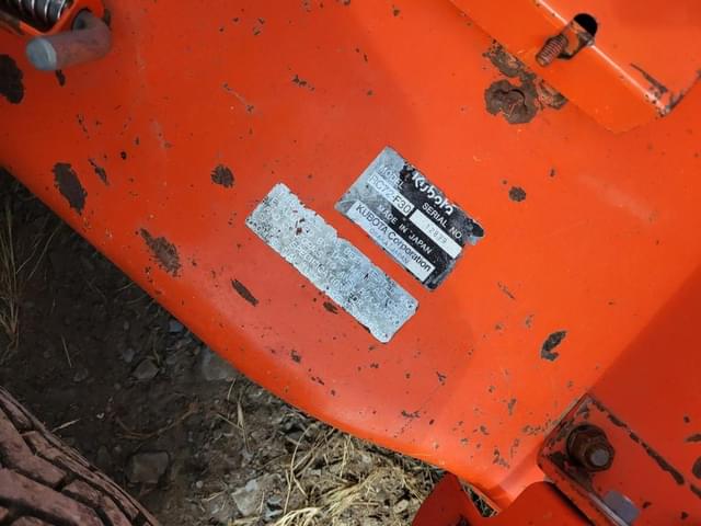 Image of Kubota F2560 equipment image 4