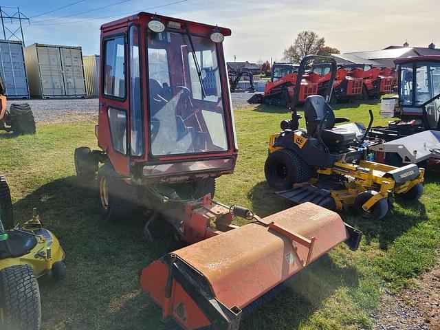 Image of Kubota F2560 equipment image 1