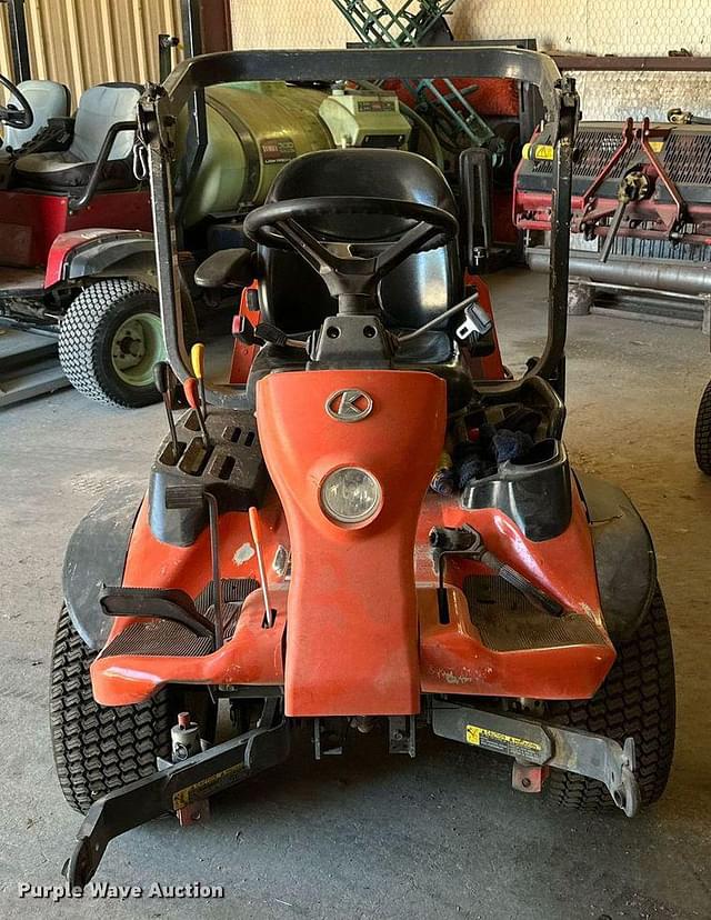 Image of Kubota F2680 equipment image 1