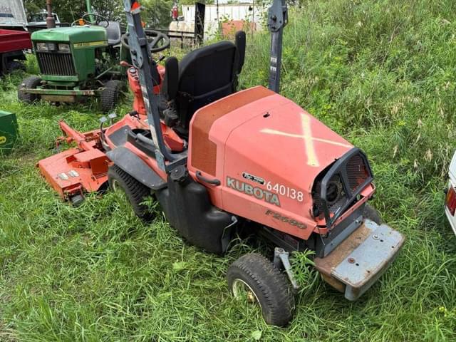 Image of Kubota F2680 equipment image 1