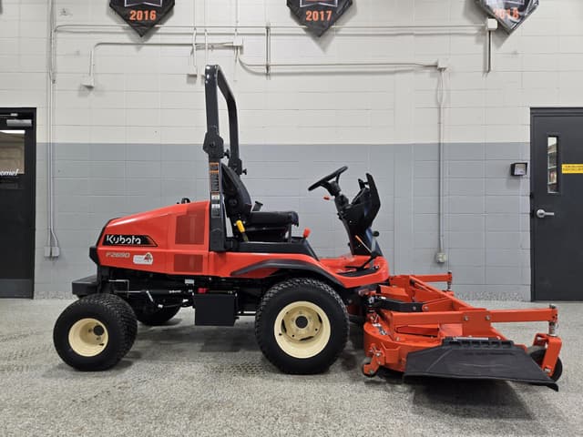 Image of Kubota F2690 equipment image 4