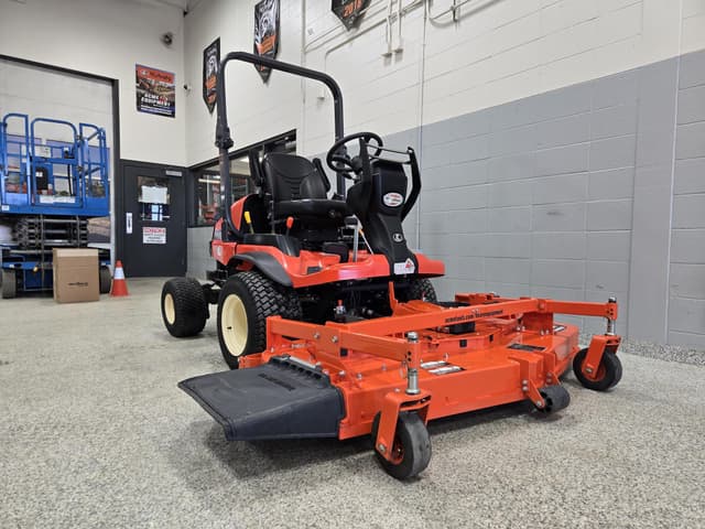 Image of Kubota F2690 equipment image 3