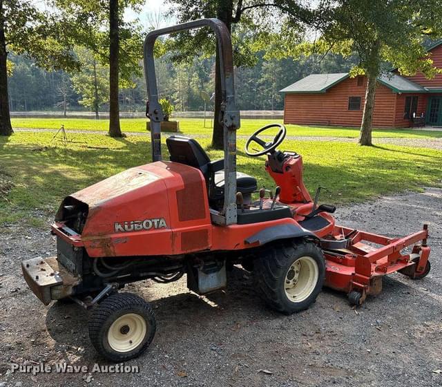 Image of Kubota F2880 equipment image 4