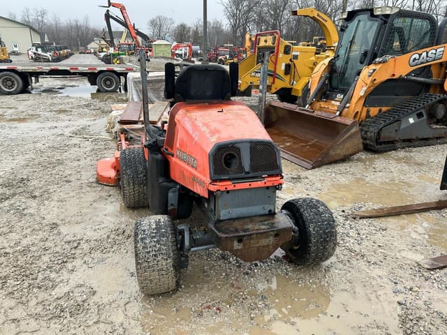 Image of Kubota F3680 equipment image 4