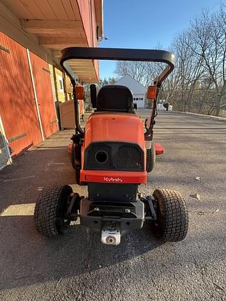 Image of Kubota F3680 equipment image 2