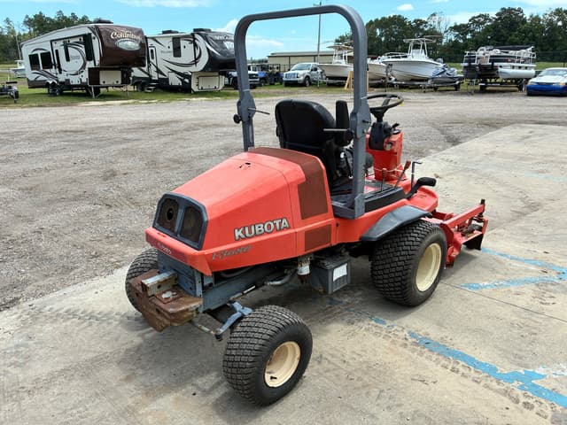 Image of Kubota F3680 equipment image 4