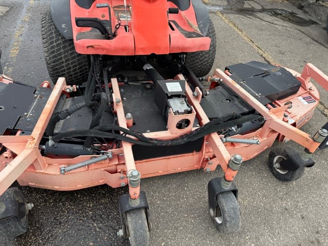 Image of Kubota F3680 equipment image 4