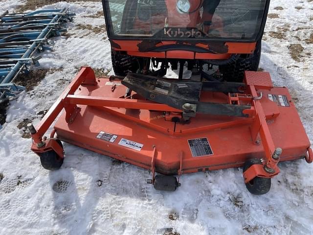 Image of Kubota F3680 equipment image 2