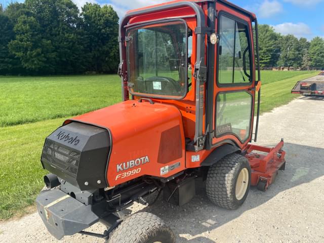 Image of Kubota F3990 equipment image 2