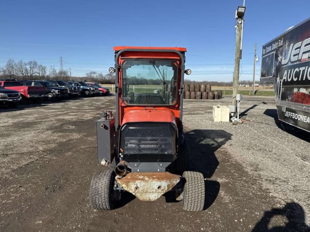 Image of Kubota F3990 equipment image 3