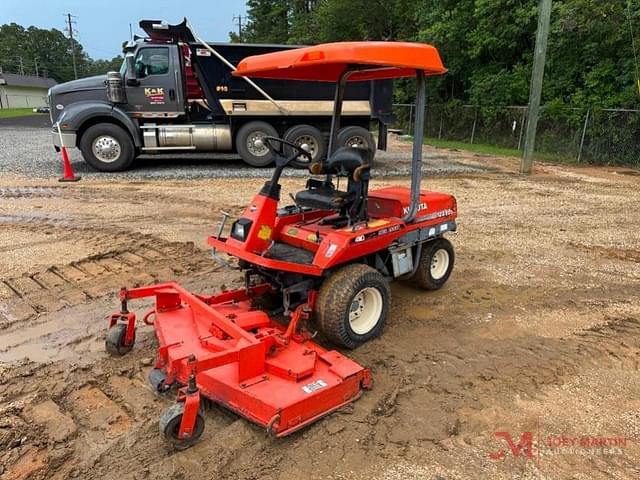 Image of Kubota FZ2100 equipment image 3