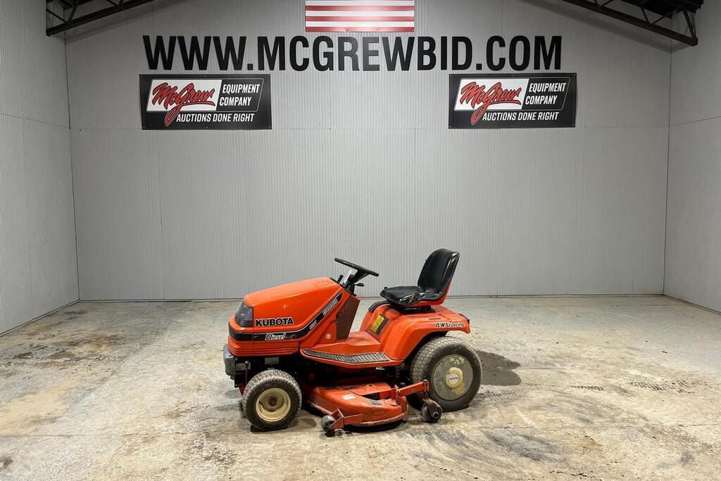 Main image Kubota G1800