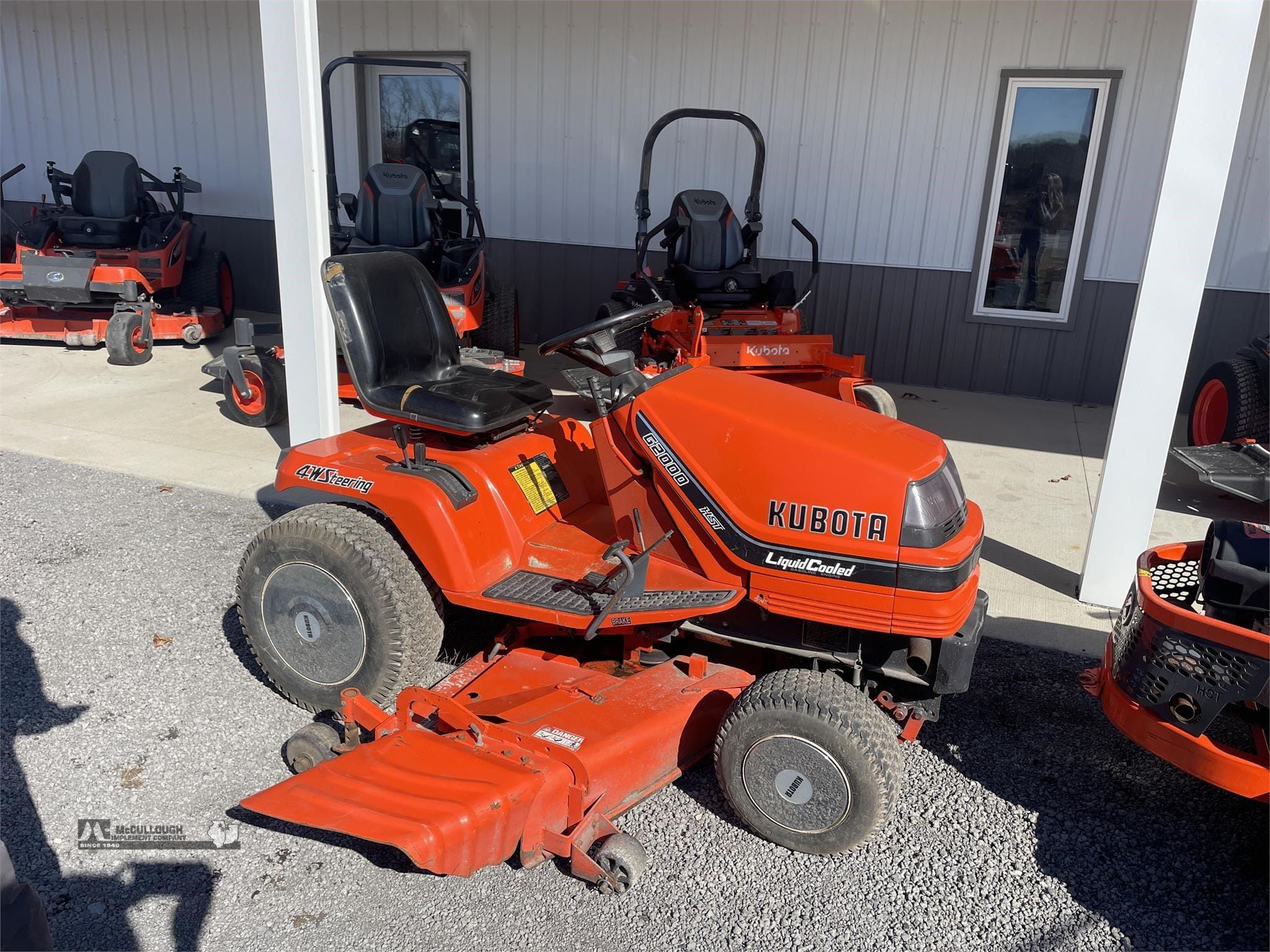 Kubota G2000 Equipment Image0