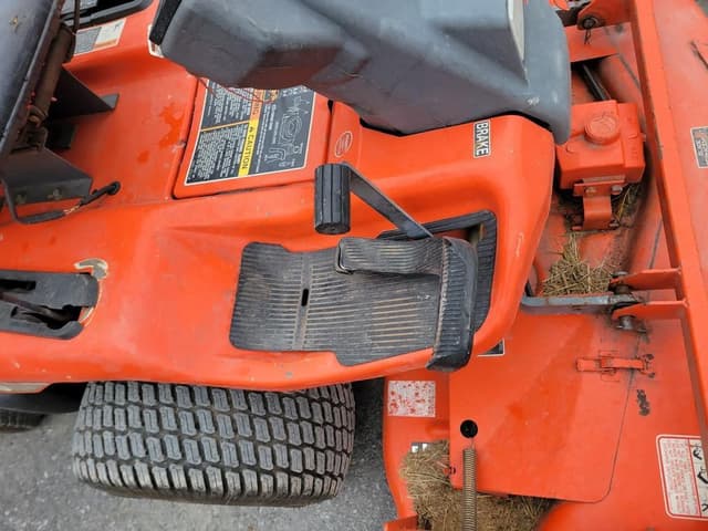 Image of Kubota GF1800 equipment image 4
