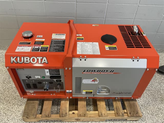 Image of Kubota GL11000 equipment image 1