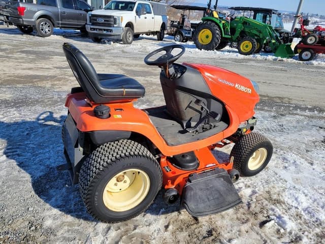 Image of Kubota GR2000 equipment image 4