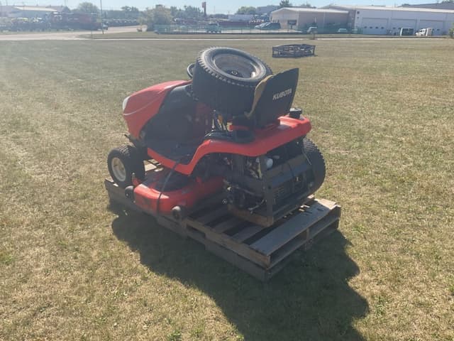 Image of Kubota GR2000 equipment image 2