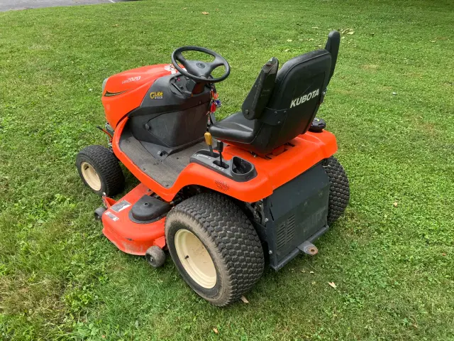 Image of Kubota GR2020 equipment image 1