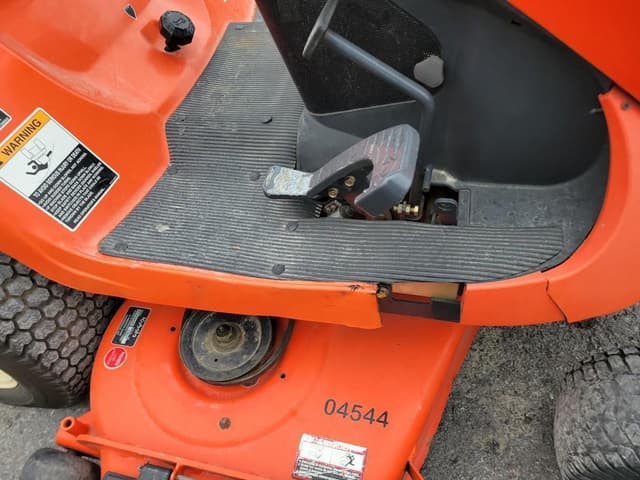 Image of Kubota GR2100 equipment image 3