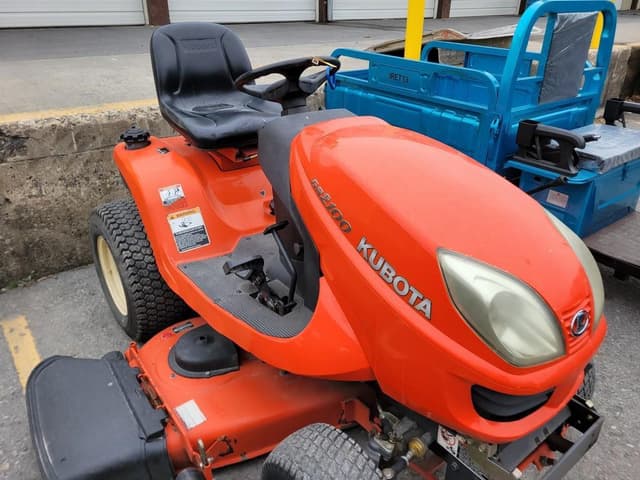 Image of Kubota GR2100 equipment image 4