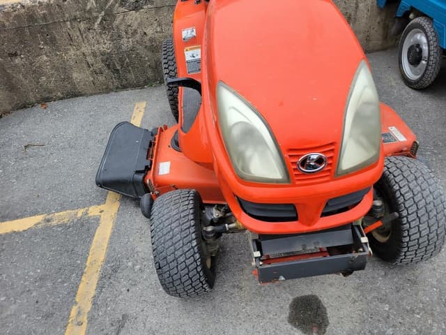 Image of Kubota GR2100 equipment image 2