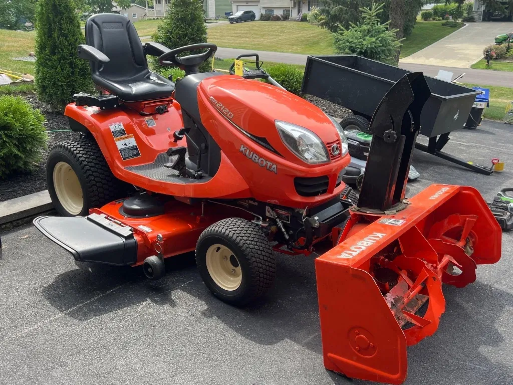 Main image Kubota GR2120