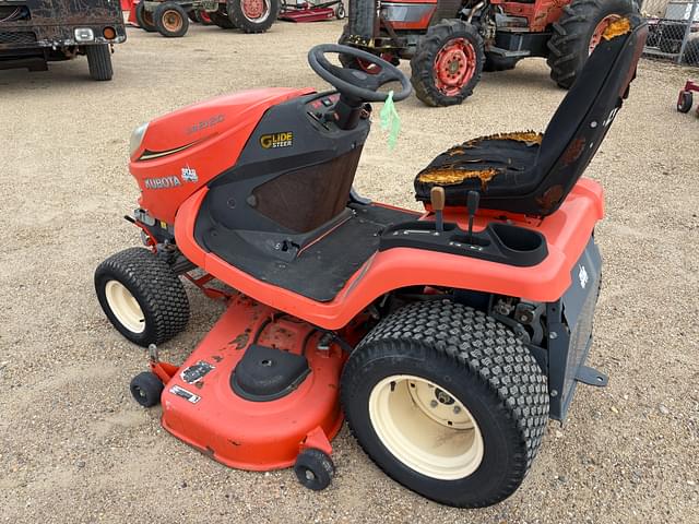 Image of Kubota GR2120 equipment image 1