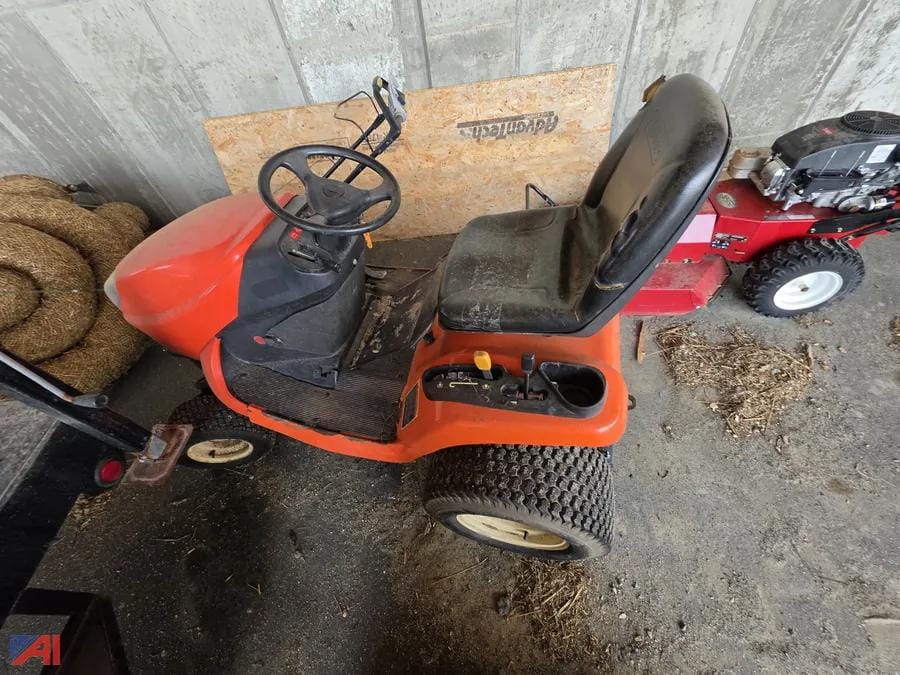 Kubota GR2120 Equipment Image0