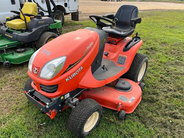 Image of Kubota GR2120 equipment image 2