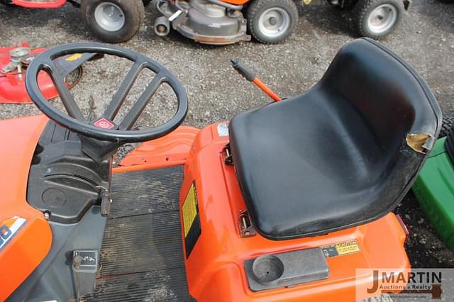 Image of Kubota T1400 equipment image 4