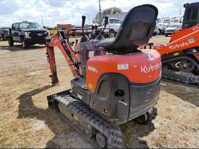 Image of Kubota K008-3 equipment image 2