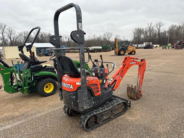 Image of Kubota K008-3 equipment image 3