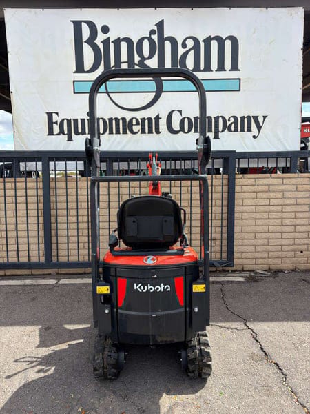 Kubota K008-5 Equipment Image0